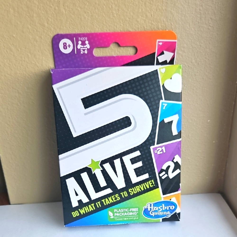 Hasbro Gaming 5 Alive Card Game